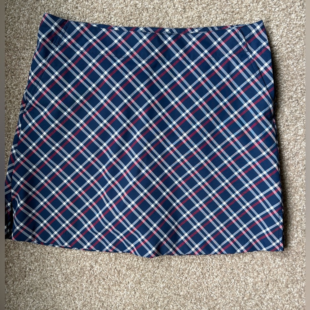 Lady Hagen Golf Skort size 4. Excellent Condition
